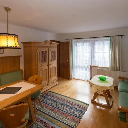 Apartament Forsthaus Pernthaner *