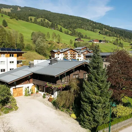 Forsthaus Pernthaner Apartament Saalbach-Hinterglemm