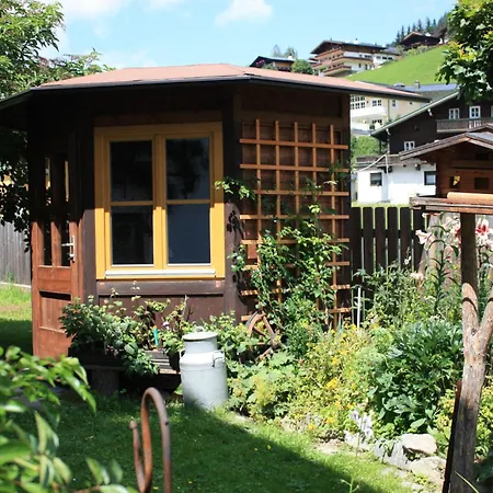 Apartment Forsthaus Pernthaner Saalbach-Hinterglemm